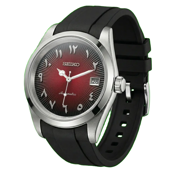 Seiko mod Crimson Date cadran rouge chiffres arabes détourée sur fond transparent, mouvement automatique NH35