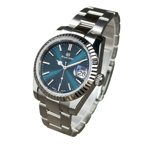 Seiko mod Emerald Teal détourée sur fond transparent, mouvement automatique NH35