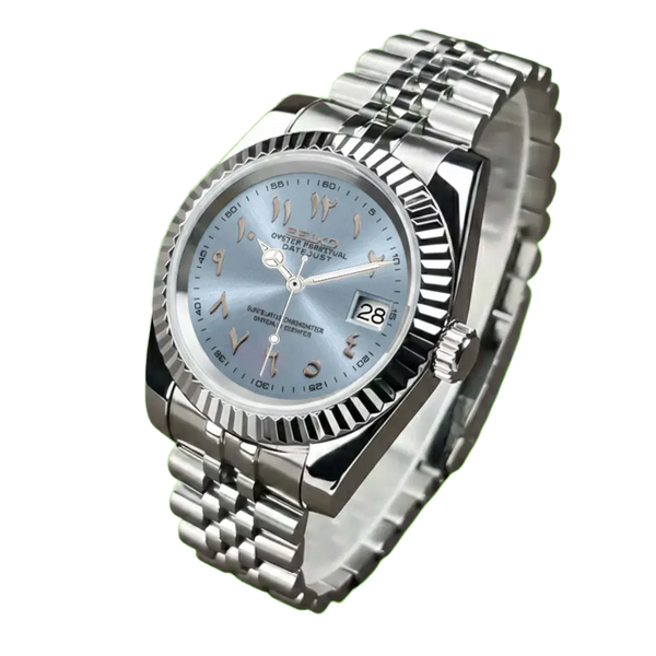Seiko mod Glacier Blue détourée sur fond transparent, mouvement automatique NH35