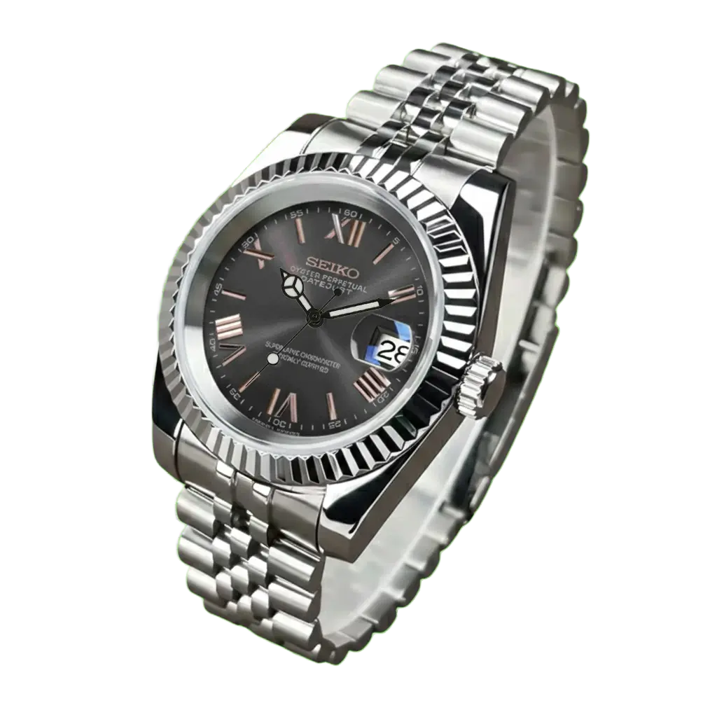 Seiko mod Datejust Black Roman Rose Gold détourée sur fond transparent, mouvement automatique NH35